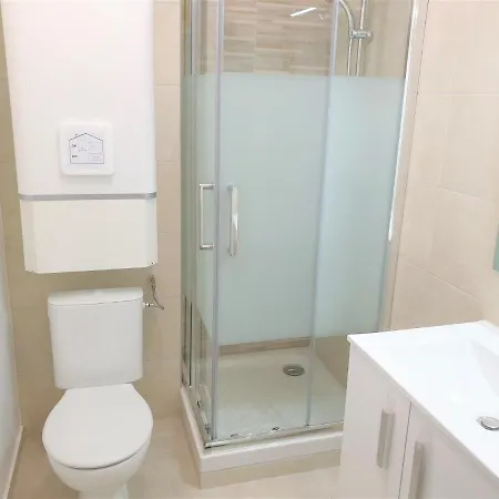 Dana Centre 11 Апартаменты Ницца